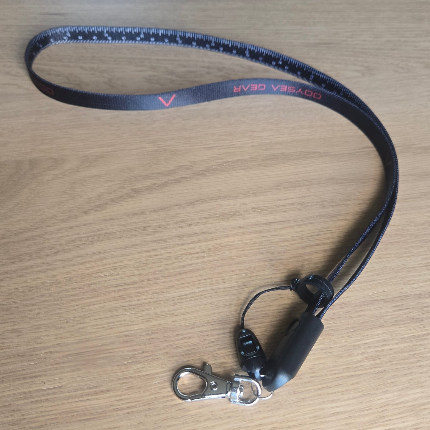 ODYSEA Lanyard USB Charging Cable / Measuring Tape