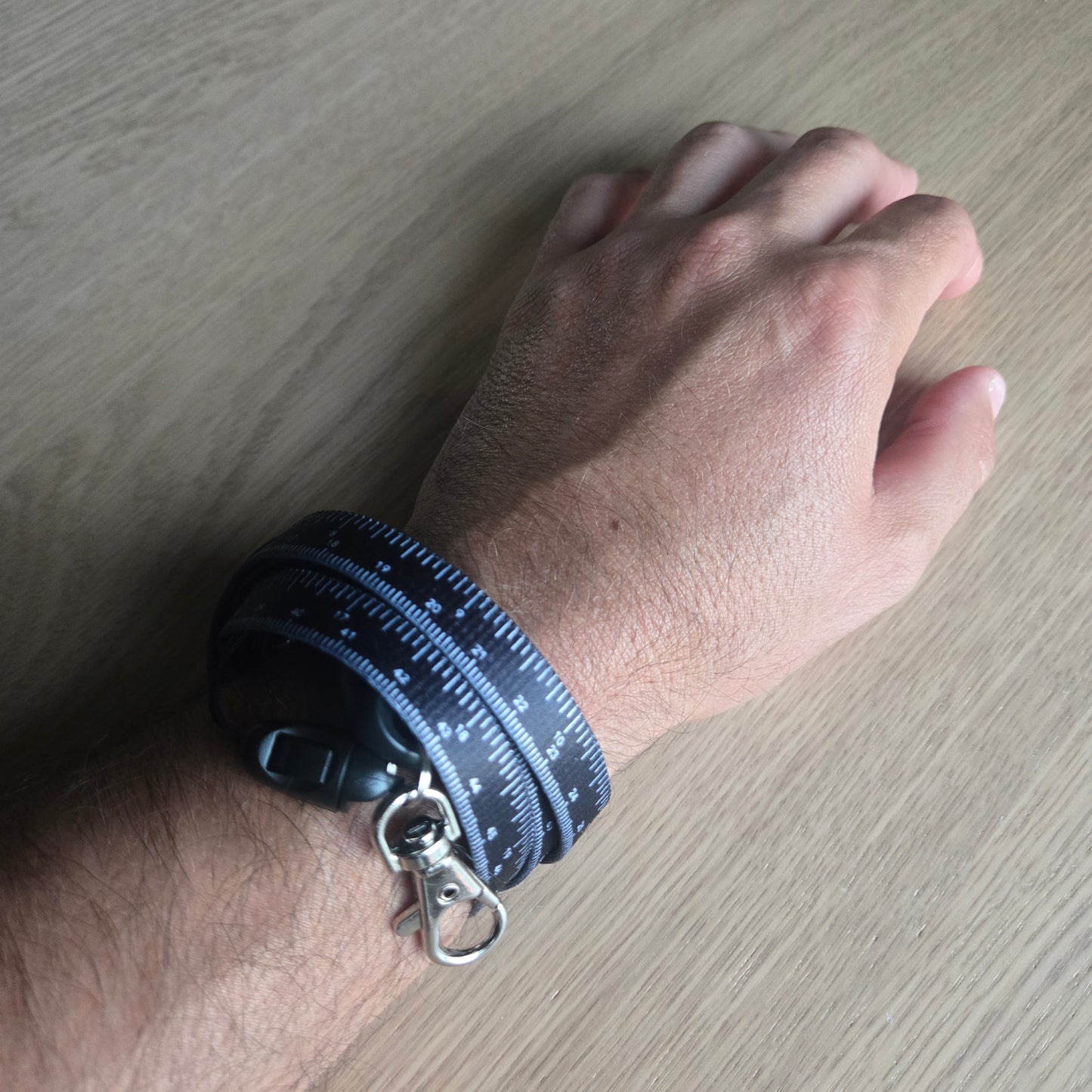 ODYSEA Lanyard USB Charging Cable / Measuring Tape